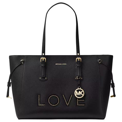 michael kors voyager large.